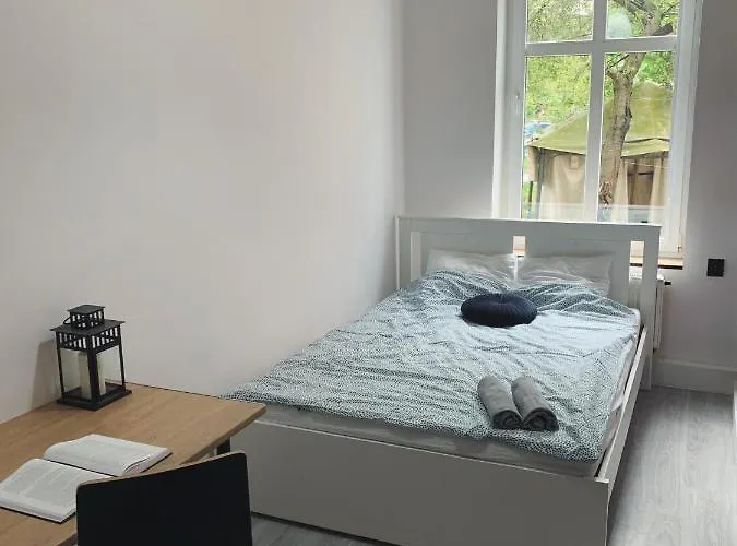 Rooms4less Pensionat *